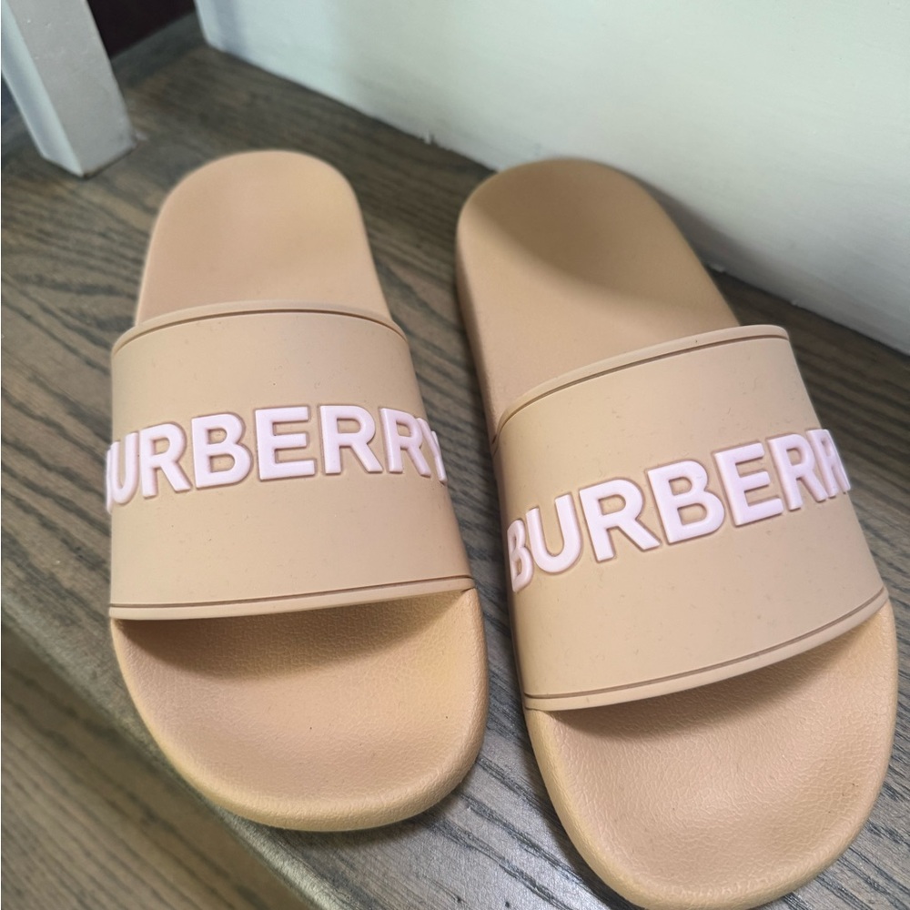 Burberry Tan Sandals with Minimalist Design